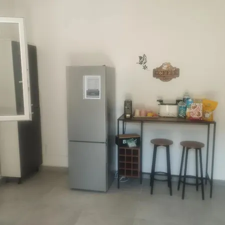 Charming House With Pool In Arenella, Air Conditioning Apartment